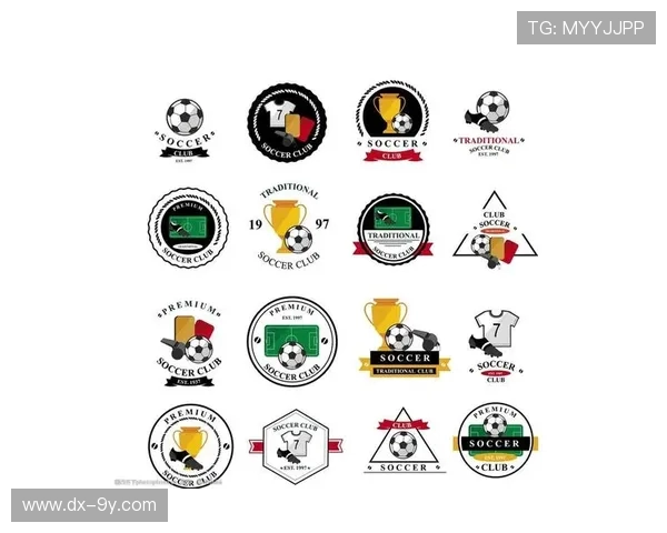 创意足球队徽挂件打造独特球迷文化与时尚个性饰品体验 创意足球队徽挂件打造独特球迷文化与时尚个性饰品体验