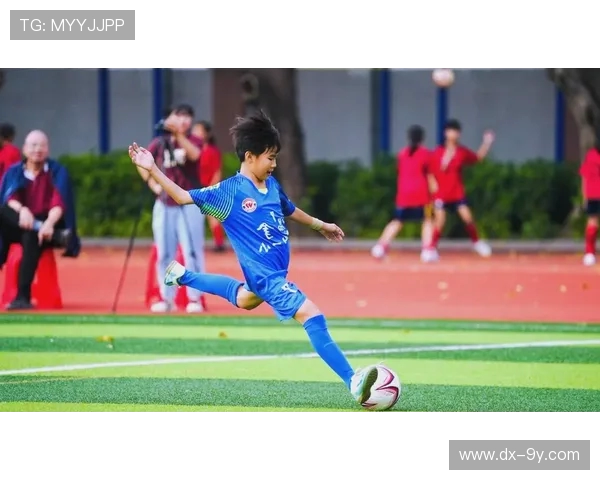 白云区足球队伍最新阵容揭晓 各位置球员实力分析与发展潜力展望